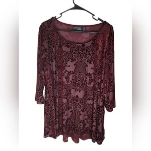 Women's Attitudes By Renee Burgundy Velvet Burnout Sheer Top, 1X, EUC